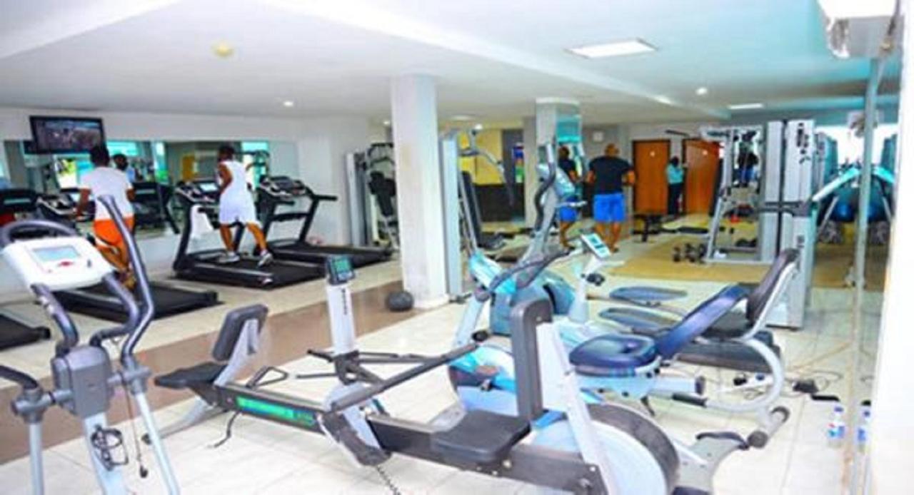 Golden Royale Hotel เอนูกู ภายนอก รูปภาพ