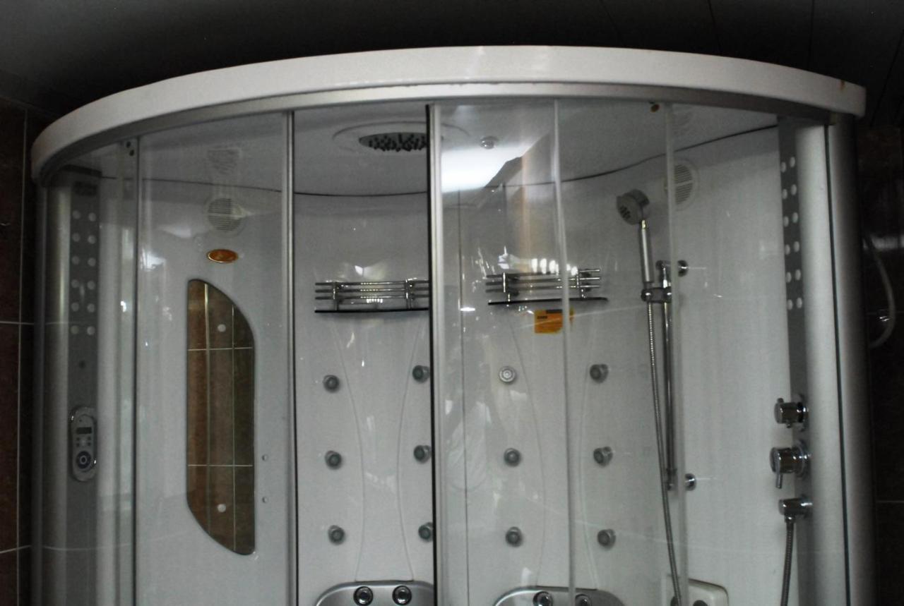 Golden Royale Hotel เอนูกู ภายนอก รูปภาพ