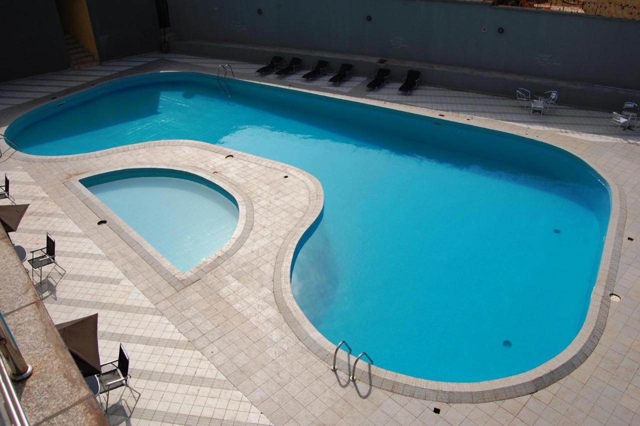 Golden Royale Hotel เอนูกู ภายนอก รูปภาพ